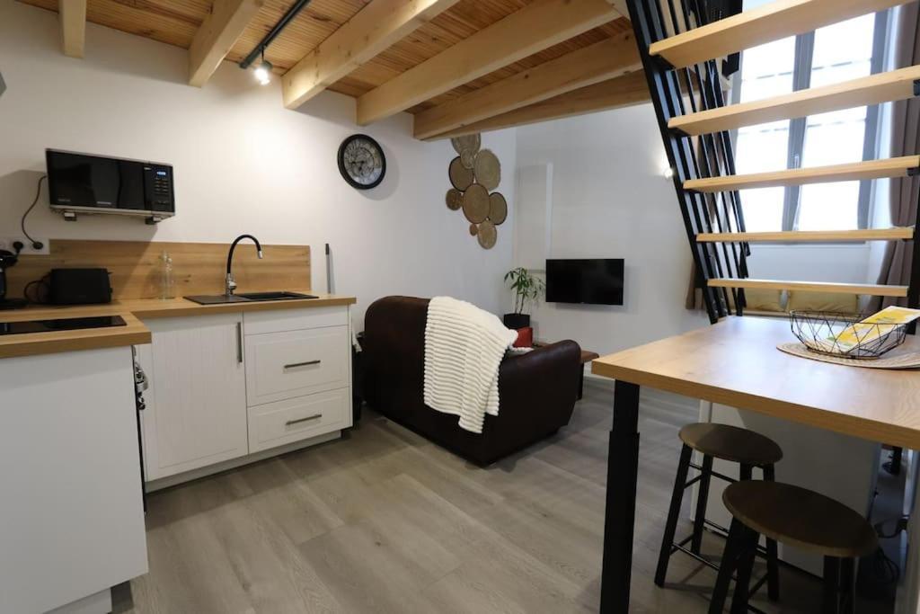 L'Appartement Du 71 C Niort Eksteriør bilde